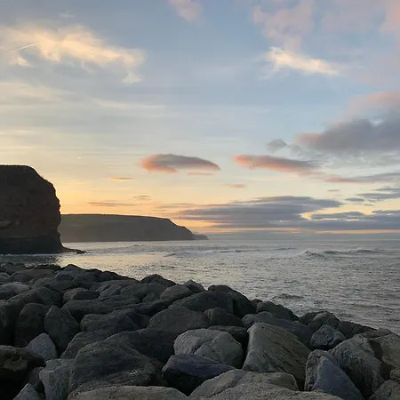 Kurnell Cottage, Staithes