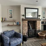 Kurnell Cottage, * Staithes